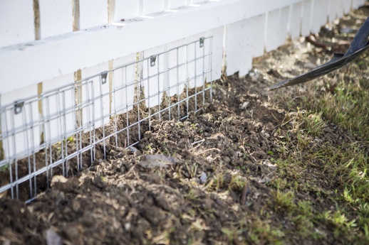 Anti dog digging fence hotsell